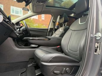 HYUNDAI TUCSON 1.6 Tucson Ultimate T-GDI HEV Auto 5dr