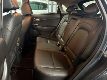 HYUNDAI KONA 1.6 Kona Ultimate GDi HEV Semi-Auto 5dr