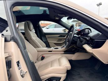 Porsche TAYCAN Taycan T 4WD 4dr