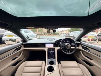 Porsche TAYCAN Taycan T 4WD 4dr