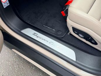 Porsche TAYCAN Taycan T 4WD 4dr