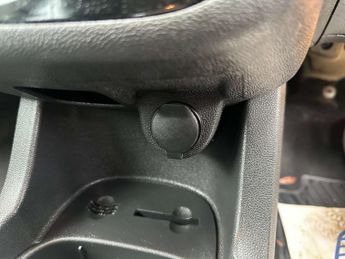 VAUXHALL CORSA 1.4 Corsa Design Auto 5dr