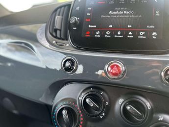 FIAT 500 1.2 500 Lounge Semi-Auto 3dr