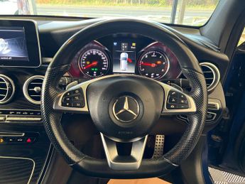 MERCEDES-BENZ GLC 2.1 GLC 220 D 4Matic AMG Line Auto 4WD 5dr