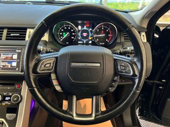 LAND ROVER RANGE ROVER EVOQUE 2.0 Range Rover Evoque HSE Dynamic Luxury TD4 Auto 4WD 5dr