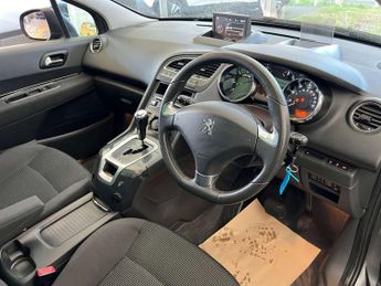 PEUGEOT 5008 2.0 5008 Allure HDi Auto 5dr