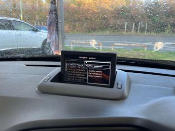 PEUGEOT 5008 2.0 5008 Allure HDi Auto 5dr