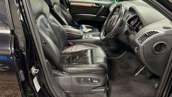 AUDI Q7 3.0 TDI V6 S line SUV 5dr Diesel Tiptronic quattro Euro 5 (240 p