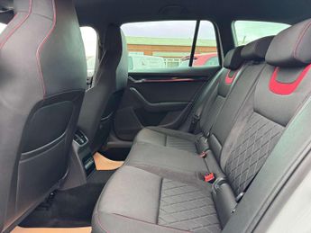 SKODA OCTAVIA 2.0 Octavia vRS TSi Semi-Automatic 5dr - NATIONAL DELIVERY*