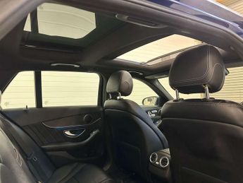 Mercedes-Benz C-CLASS 2.0 C200 AMG Line Premium Auto 5dr