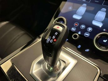 Land Rover RANGE ROVER EVOQUE 2.0 Range Rover Evoque R-Dynamic SE D Auto 4WD 5dr