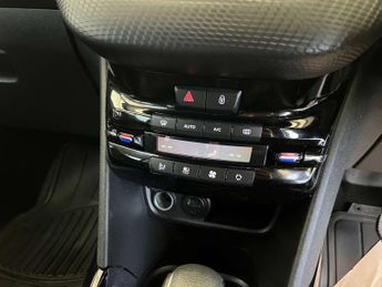 PEUGEOT 2008 1.2 2008 Allure S/S Auto 5dr