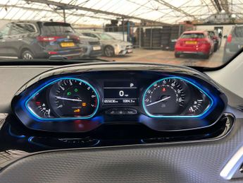 PEUGEOT 2008 1.2 2008 Allure S/S Auto 5dr