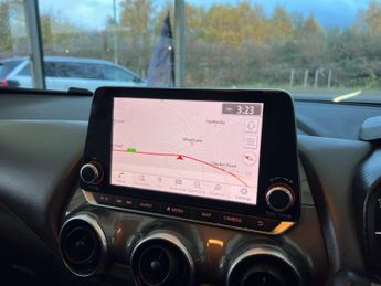 NISSAN JUKE 1.0 Juke N-Connecta DiG-T Semi-Auto 5dr