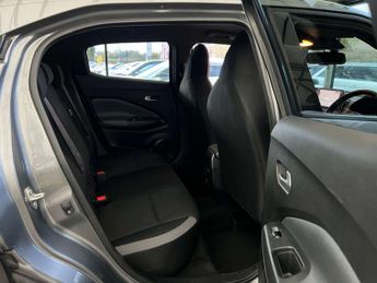 NISSAN JUKE 1.0 Juke N-Connecta DiG-T Semi-Auto 5dr