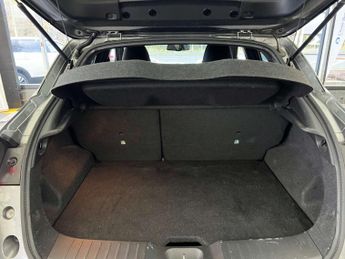 NISSAN JUKE 1.0 Juke N-Connecta DiG-T Semi-Auto 5dr
