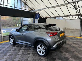 NISSAN JUKE 1.0 Juke N-Connecta DiG-T Semi-Auto 5dr