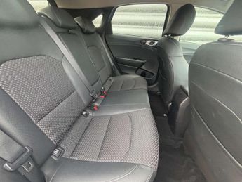 KIA CEED 1.5 Ceed 3 ISG Semi-Auto 5dr