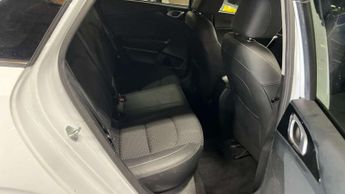 KIA CEED 1.5 Ceed 3 ISG Semi-Auto 5dr