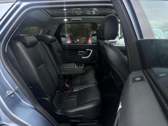 LAND ROVER DISCOVERY SPORT 2.0 Discovery Sport Black HSE SD4 Auto 4WD 5dr