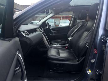 LAND ROVER DISCOVERY SPORT 2.0 Discovery Sport Black HSE SD4 Auto 4WD 5dr