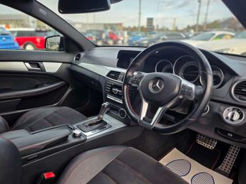 MERCEDES-BENZ C-CLASS 2.1 C250 AMG Sport+ CDi BlueEfficiency Auto 2dr