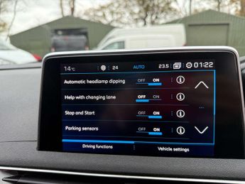 PEUGEOT 3008 1.2 3008 GT Line Premium PureTech S/S Auto 5dr