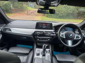 BMW 5 SERIES 2.0 520I M Sport Auto 4dr