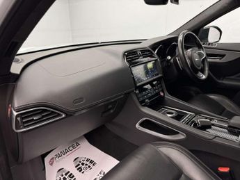Jaguar F-PACE 2.0 F-Pace R-Sport AWD D Auto 4WD 5dr