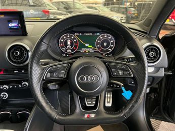 AUDI A3 1.5 A3 Sportback Black Edition TFSI Semi-Auto 5dr