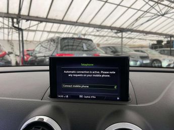 AUDI A3 1.5 A3 Sportback Black Edition TFSI Semi-Auto 5dr