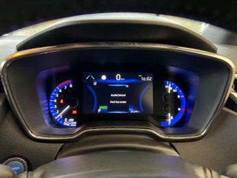 TOYOTA COROLLA 2.0 Corolla Design VVT-i HEV CVT 5dr