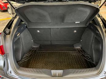 TOYOTA C-HR 1.8 C-HR Icon HEV CVT 5dr