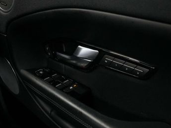 Land Rover Range Rover Evoque 2.0 Range Rover Evoque HSE Dynamic Luxury TD4 Auto 4WD 5dr