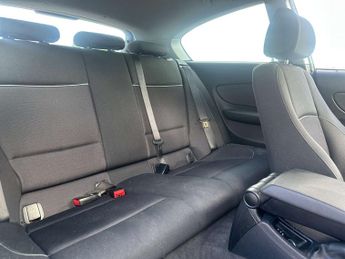 BMW 1 SERIES 2.0 120D SE Auto 3dr