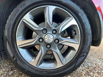 HYUNDAI IX20 1.6 ix20 SE Auto 5dr