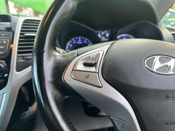 HYUNDAI IX20 1.6 ix20 SE Auto 5dr