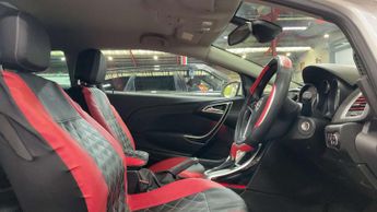 VAUXHALL ASTRA 2.0 Astra GTC SRi CDTi Auto 3dr