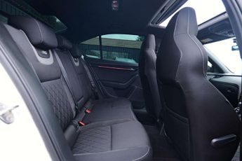 SKODA OCTAVIA 2.0 Octavia vRS 245 TSi Semi-Auto 5dr
