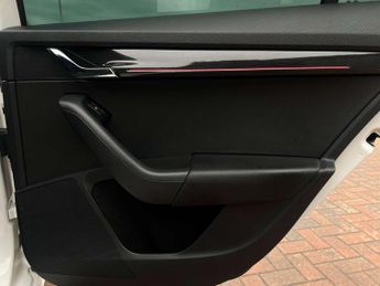 SKODA OCTAVIA 2.0 Octavia vRS 245 TSi Semi-Auto 5dr