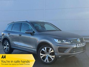 Volkswagen TOUAREG 3.0 Touareg V6 R-Line TDI BlueMotion Technology Auto 4WD 5dr