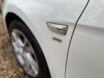 VAUXHALL ASTRA 1.4 Astra SRi T S/S Auto 5dr