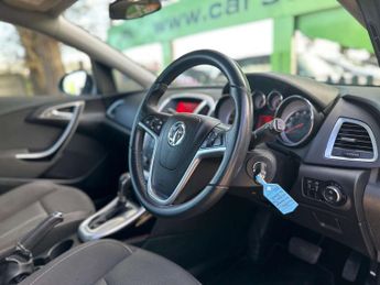 VAUXHALL ASTRA 1.6 Astra SRI Auto 5dr