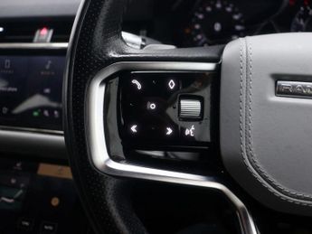 LAND ROVER RANGE ROVER EVOQUE 1.5 Range Rover Evoque R-Dynamic HSE P300e Auto 4WD 5dr