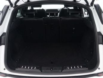 LAND ROVER RANGE ROVER EVOQUE 1.5 Range Rover Evoque R-Dynamic HSE P300e Auto 4WD 5dr