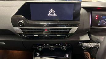 CITROEN C4 e-C4 Shine 5dr