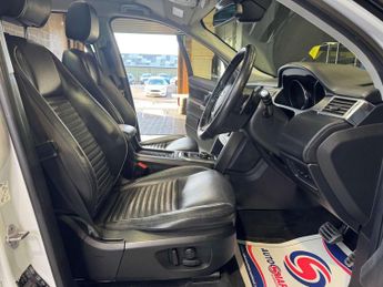 LAND ROVER DISCOVERY SPORT 2.0 Discovery Sport HSE Dynamic Luxury TD4 Auto 4WD 5dr