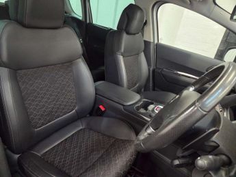 Peugeot 3008 1.6 3008 Allure e-HDi Semi-Auto 5dr