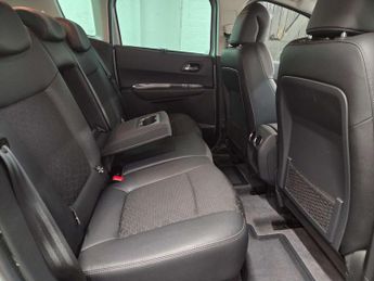 Peugeot 3008 1.6 3008 Allure e-HDi Semi-Auto 5dr