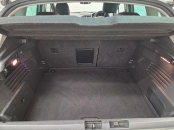 Peugeot 3008 1.6 3008 Allure e-HDi Semi-Auto 5dr